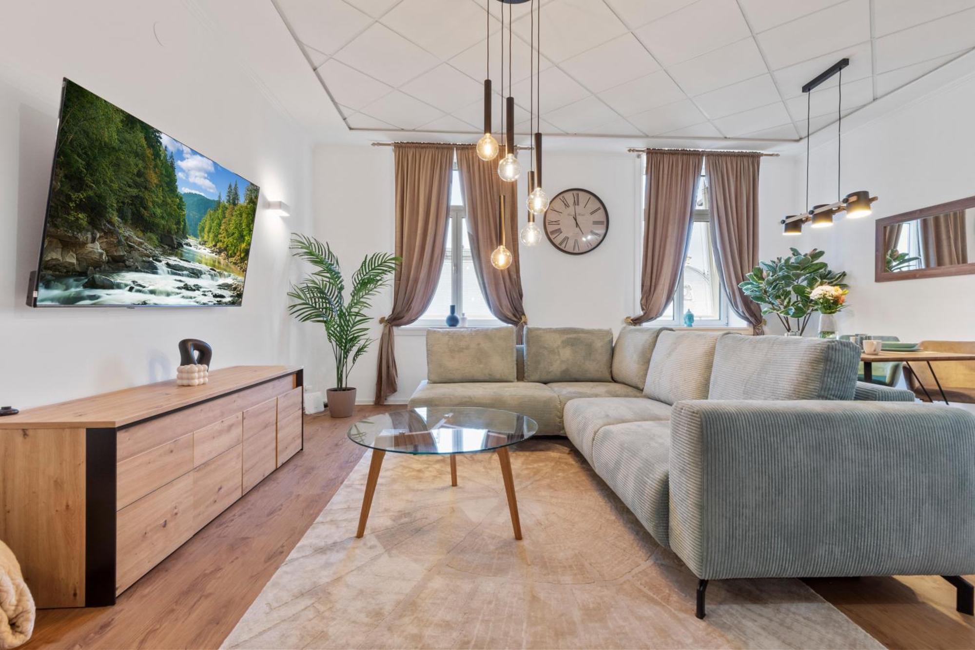 Апартаменты Luxe Living At Old Town Center Братислава Экстерьер фото